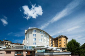 Отель Suites Hotel Astor  Беллуно